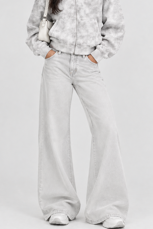 Women's Vintage Wash Flared Leg Jeans